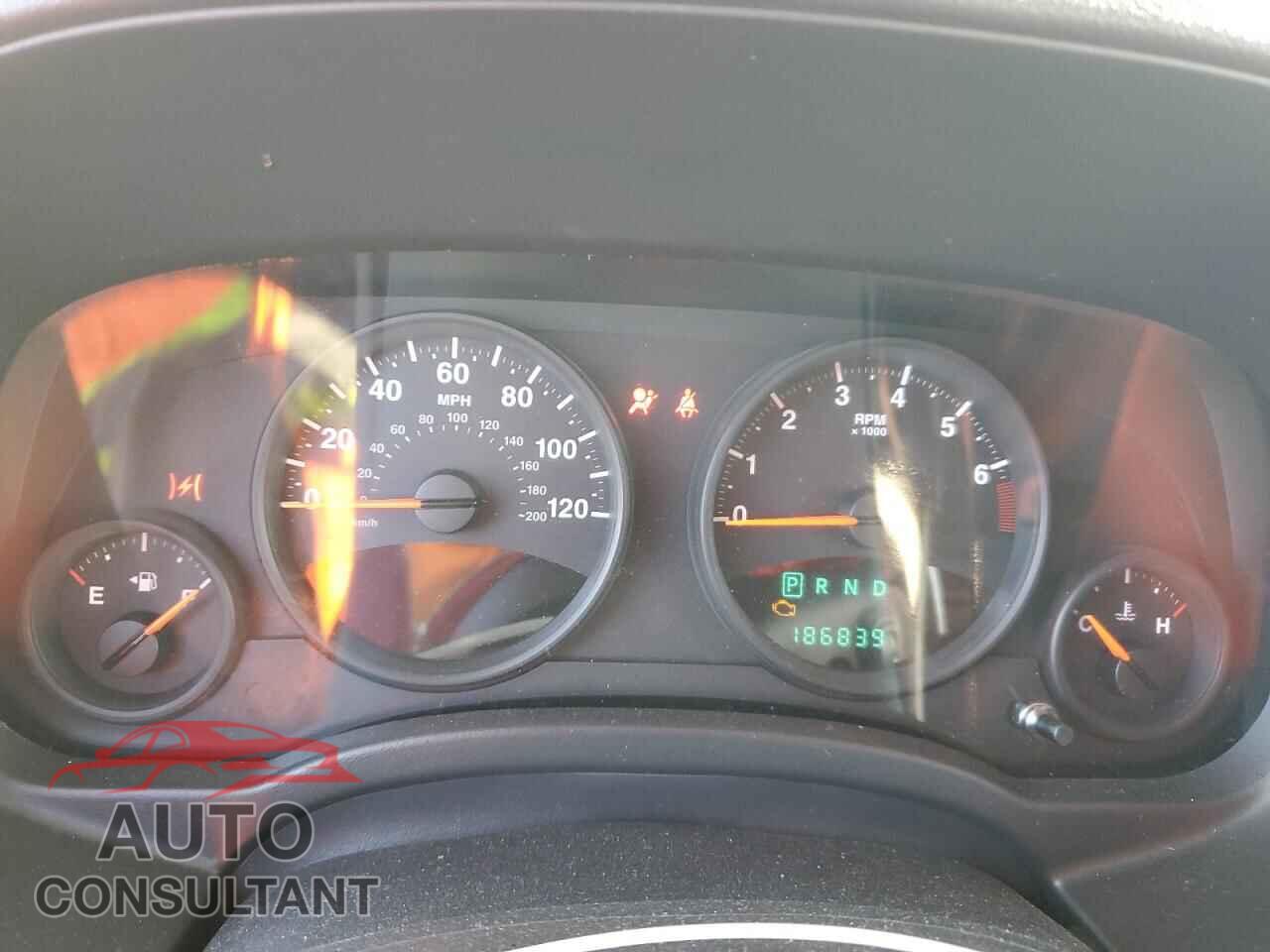 JEEP COMPASS 2011 - 1J4NT1FB8BD151475