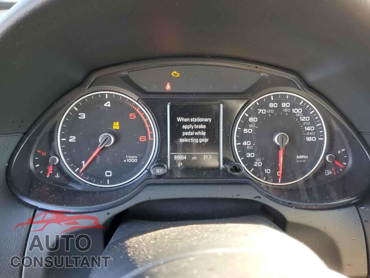AUDI Q5 2015 - WA1DMAFPXFA044133