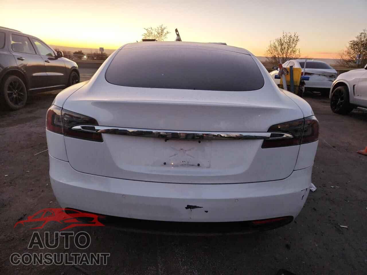 TESLA MODEL S 2017 - 5YJSA1E26HF231889