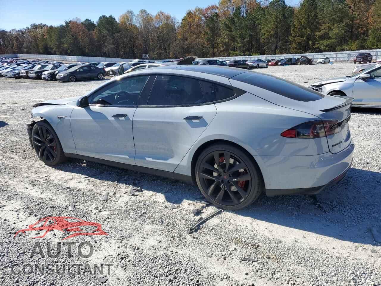 TESLA MODEL S 2013 - 5YJSA1DN9DFP13343