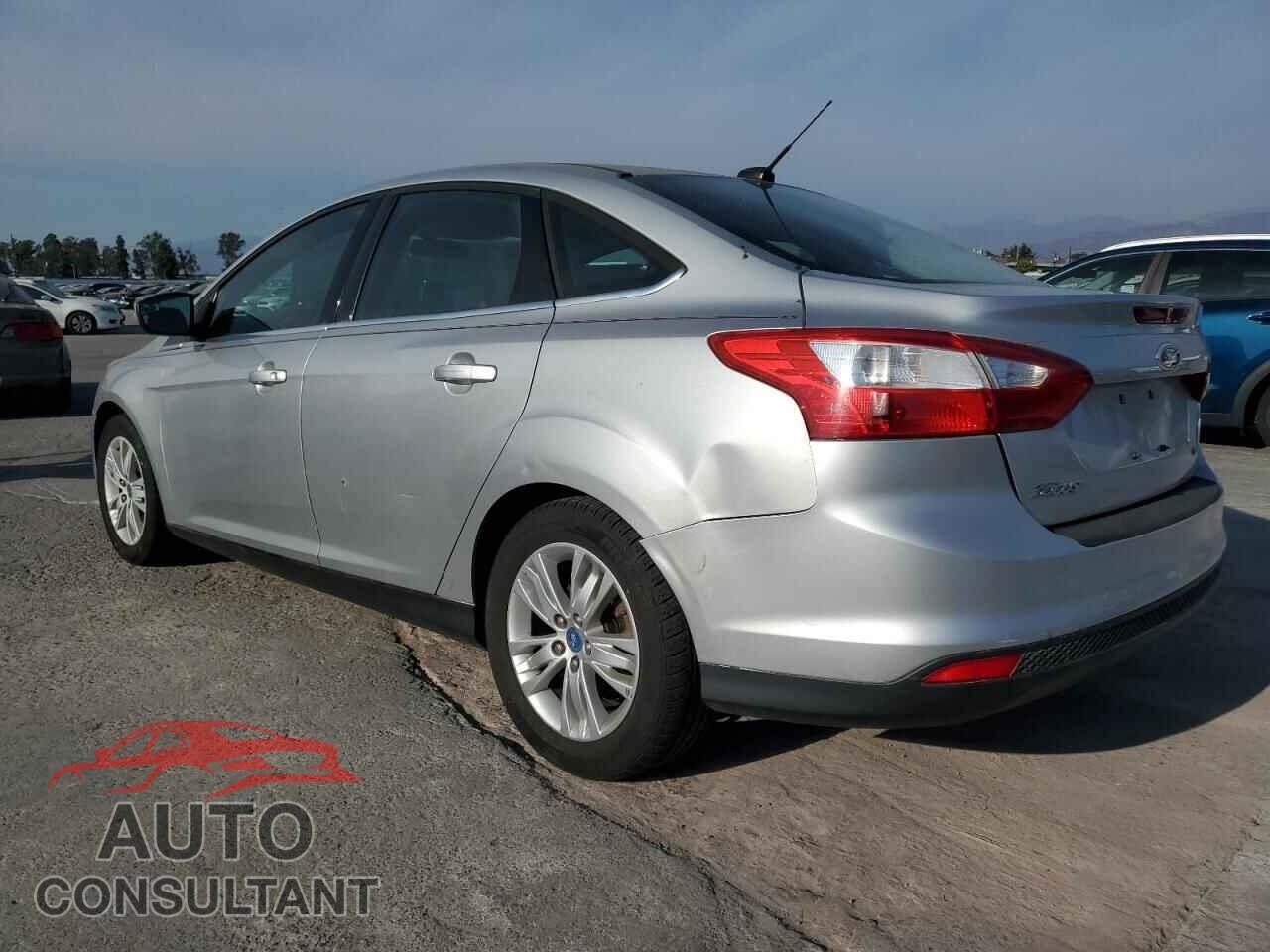 FORD FOCUS 2012 - 1FAHP3H25CL195754