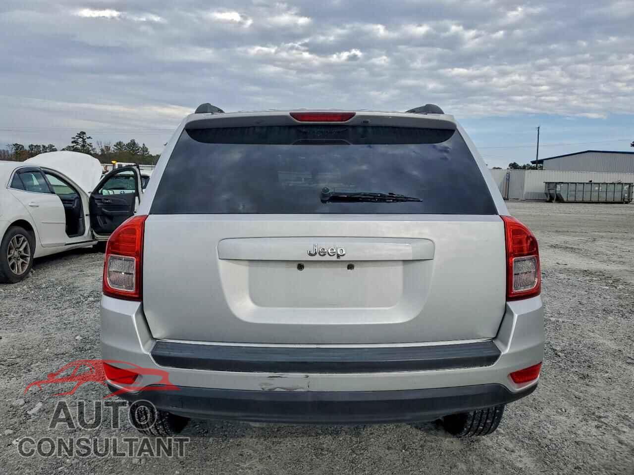 JEEP COMPASS 2011 - 1J4NT1FB5BD229372