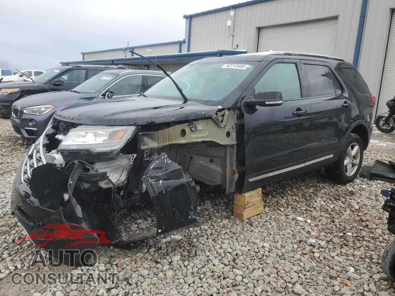FORD EXPLORER 2017 - 1FM5K8D83HGD14660