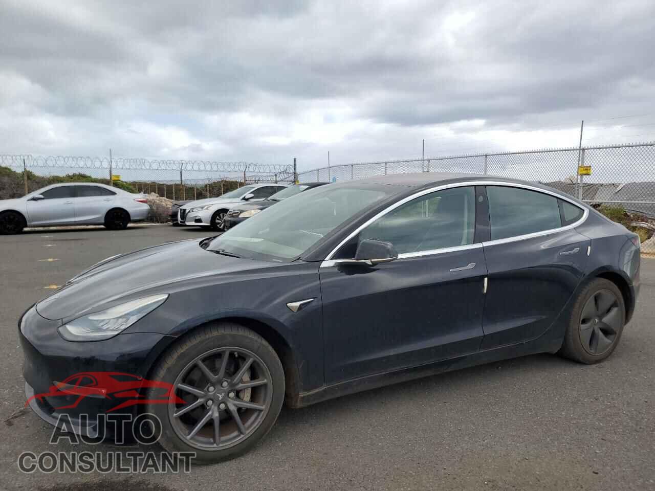 TESLA MODEL 3 2019 - 5YJ3E1EA6KF297205