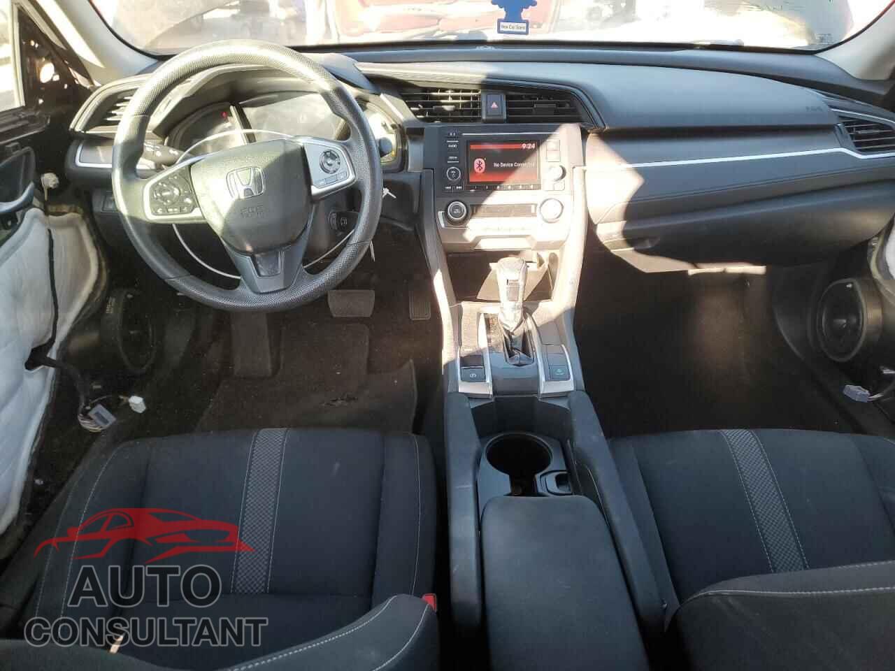 HONDA CIVIC 2019 - 2HGFC2F62KH526560