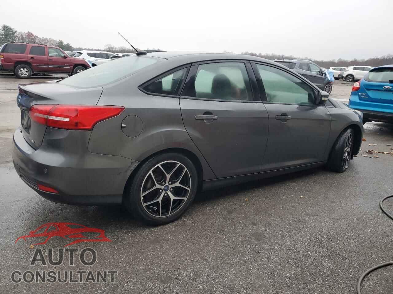 FORD FOCUS 2017 - 1FADP3H26HL248290