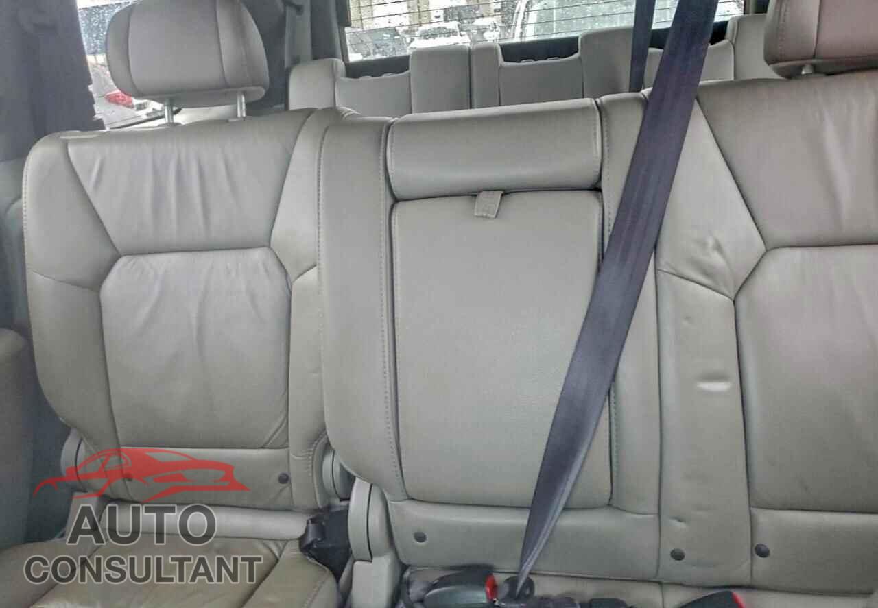 HONDA PILOT 2011 - 5FNYF4H53BB072162
