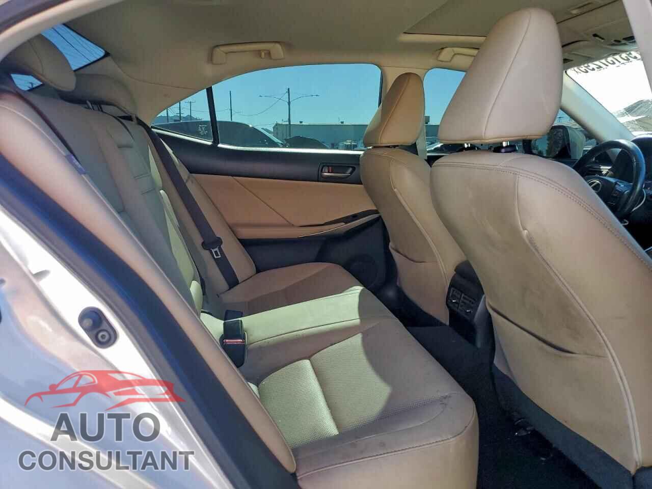 LEXUS IS 2019 - JTHBA1D23K5097951