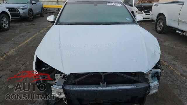 AUDI A3 2019 - WAUAUGFF3KA087691