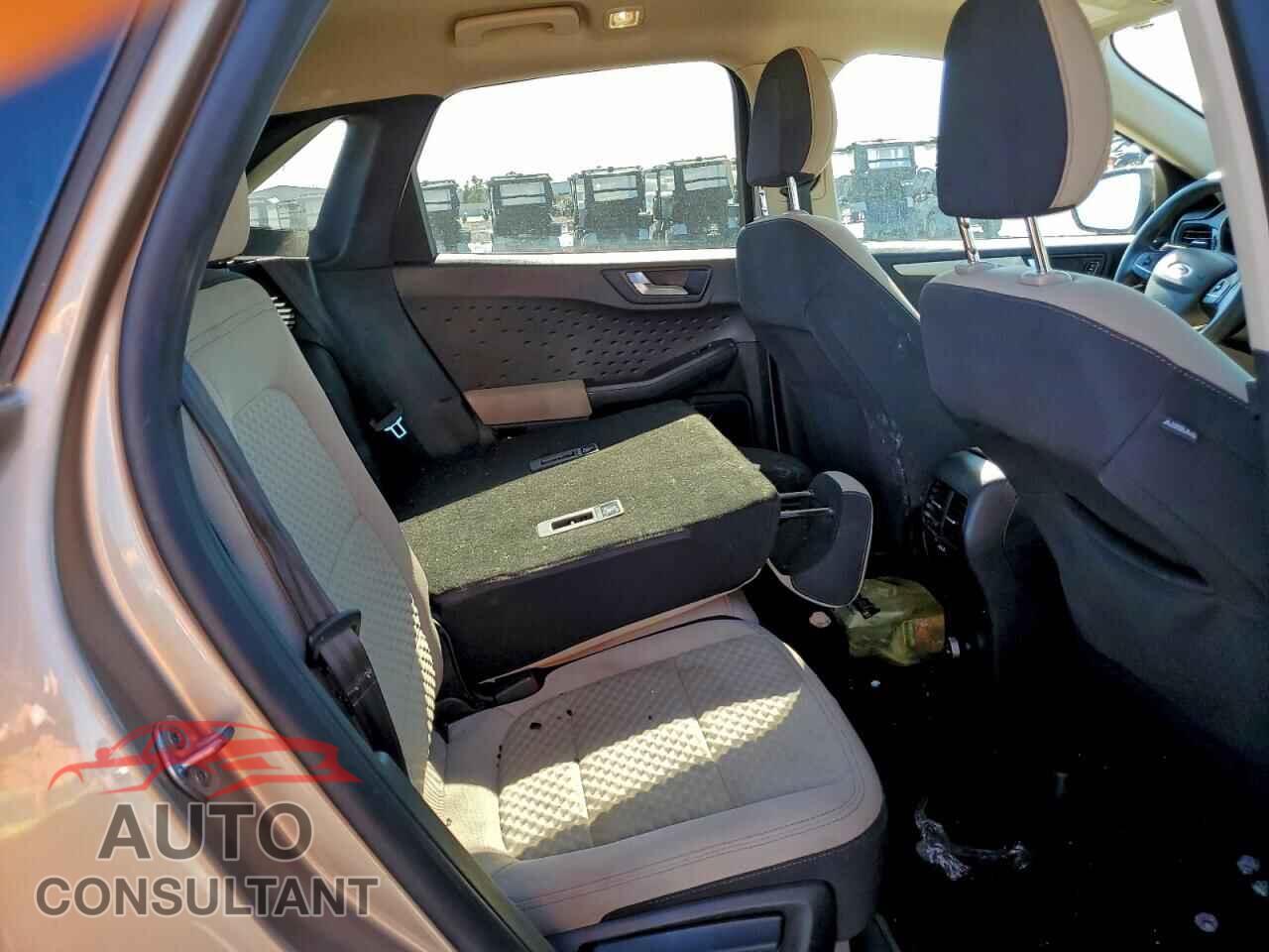 FORD ESCAPE 2020 - 1FMCU0G67LUA75489