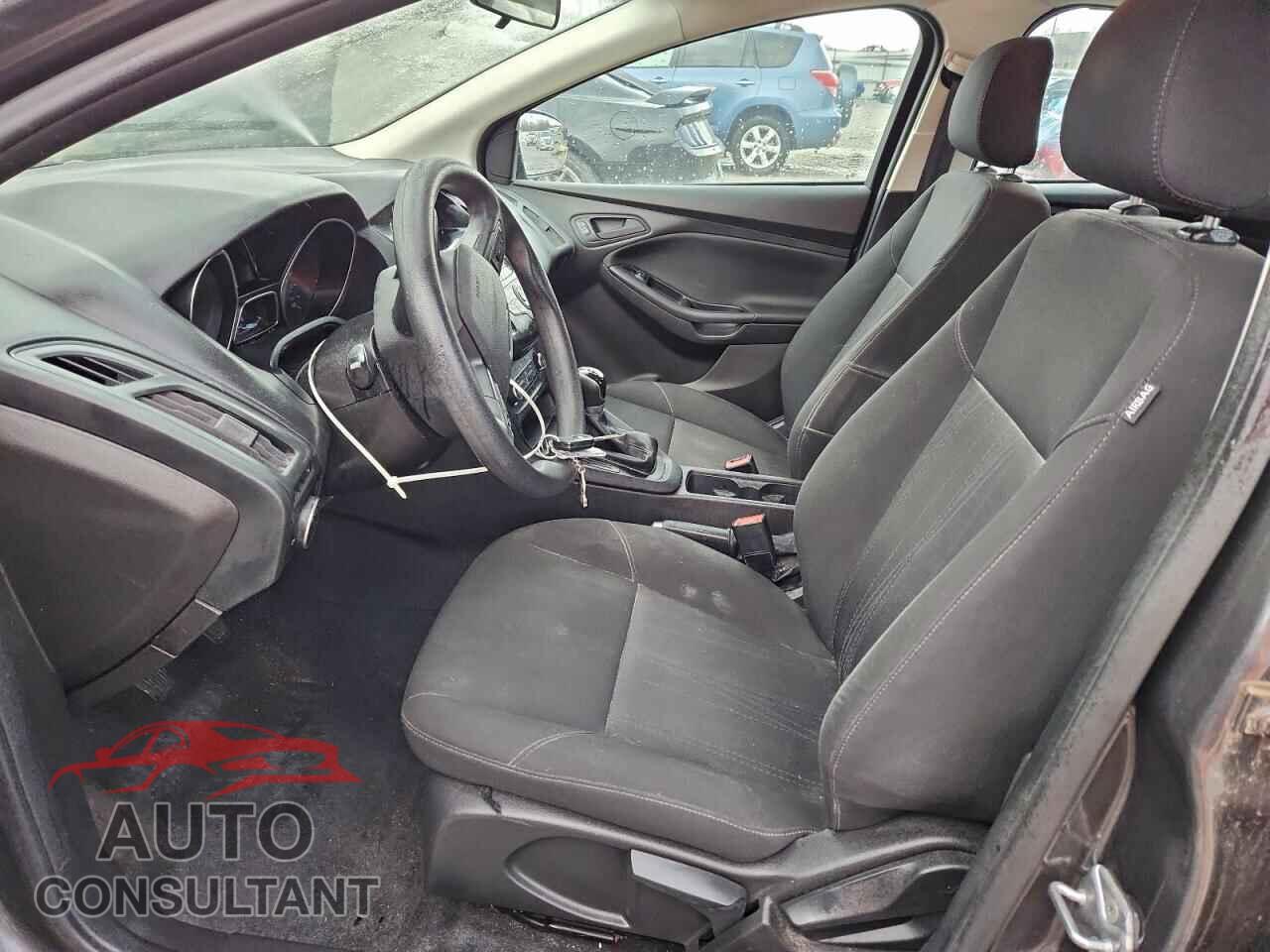 FORD FOCUS 2016 - 1FADP3E29GL215724