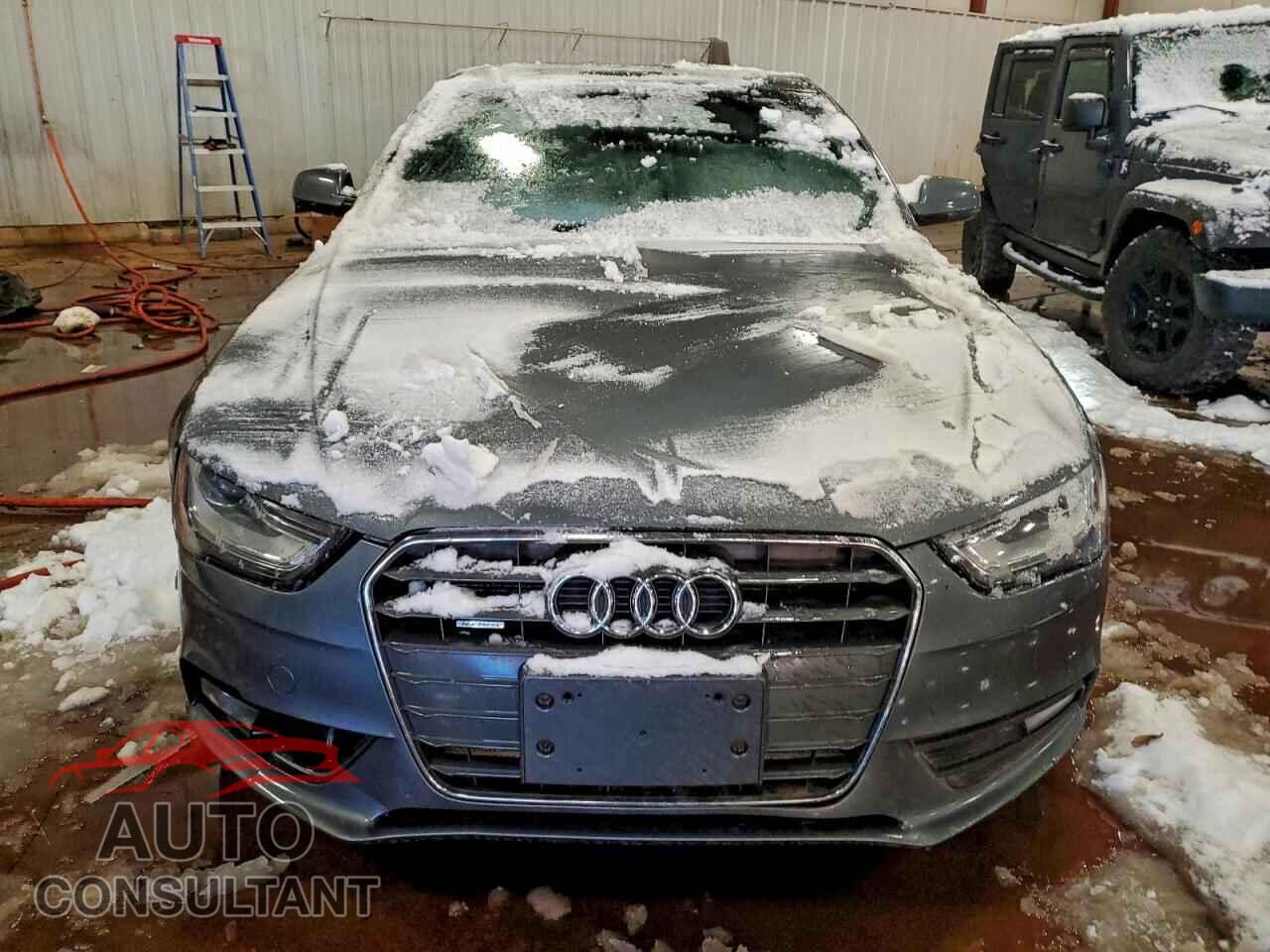 AUDI A4 2013 - WAUFFAFL6DN027421