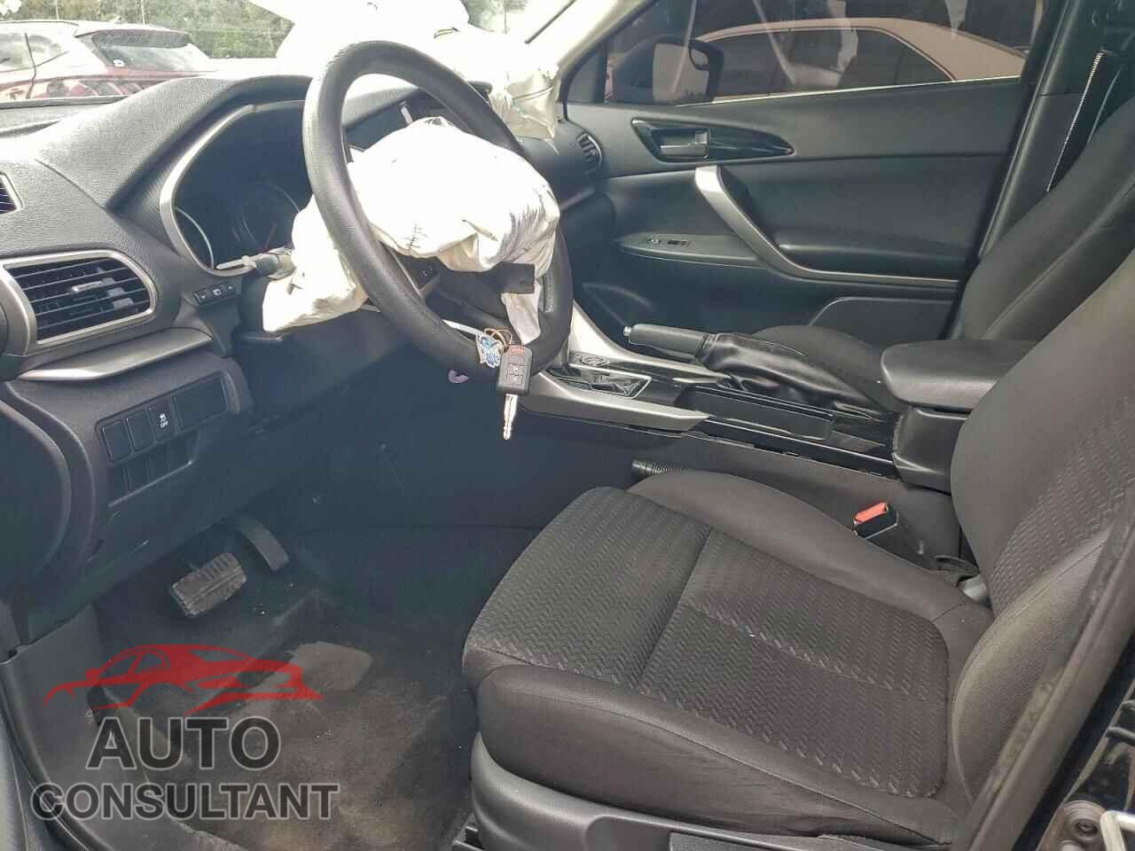 MITSUBISHI ECLIPSE 2019 - JA4AT3AA0KZ019550