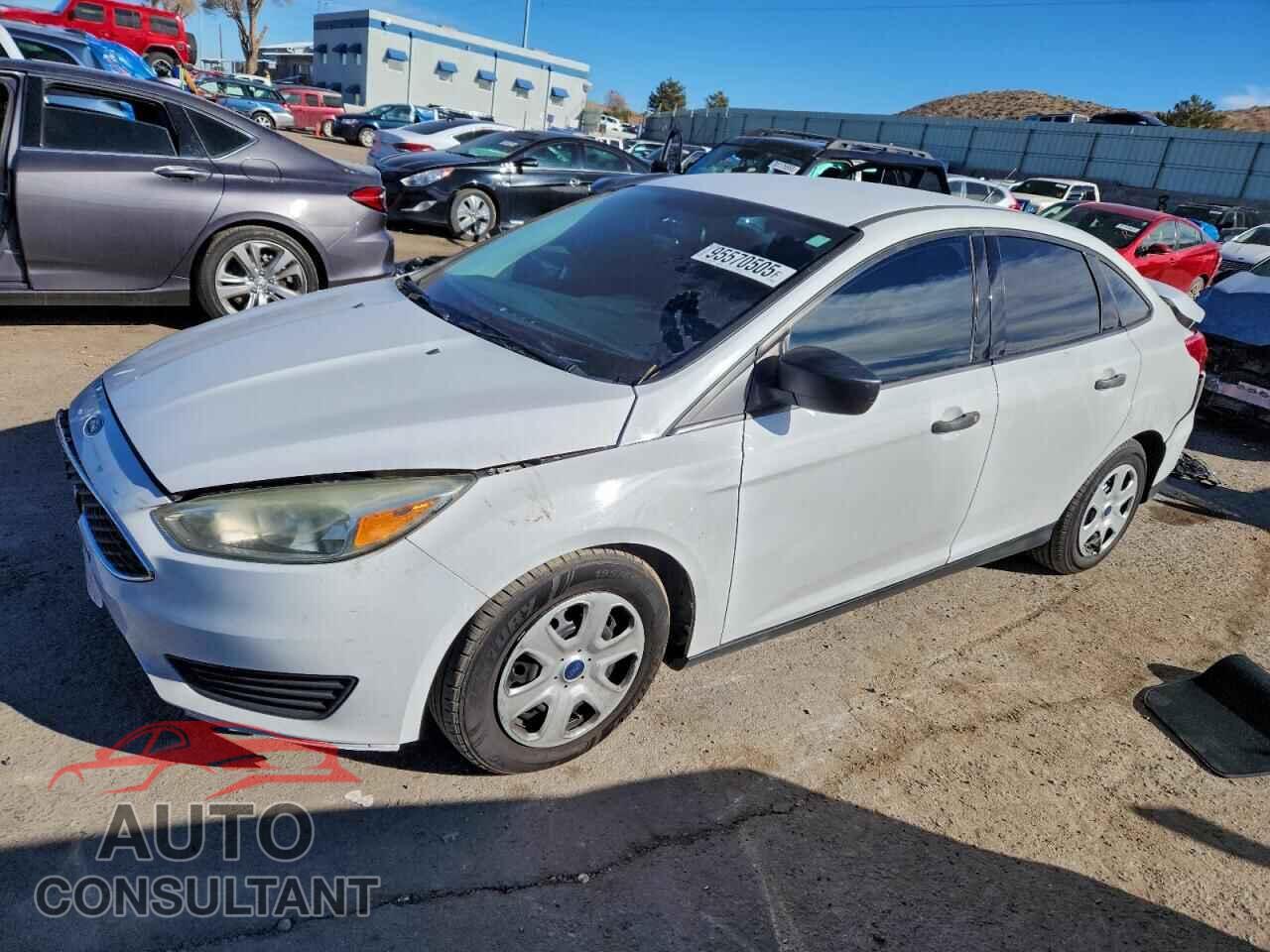 FORD FOCUS 2015 - 1FADP3E28FL324688
