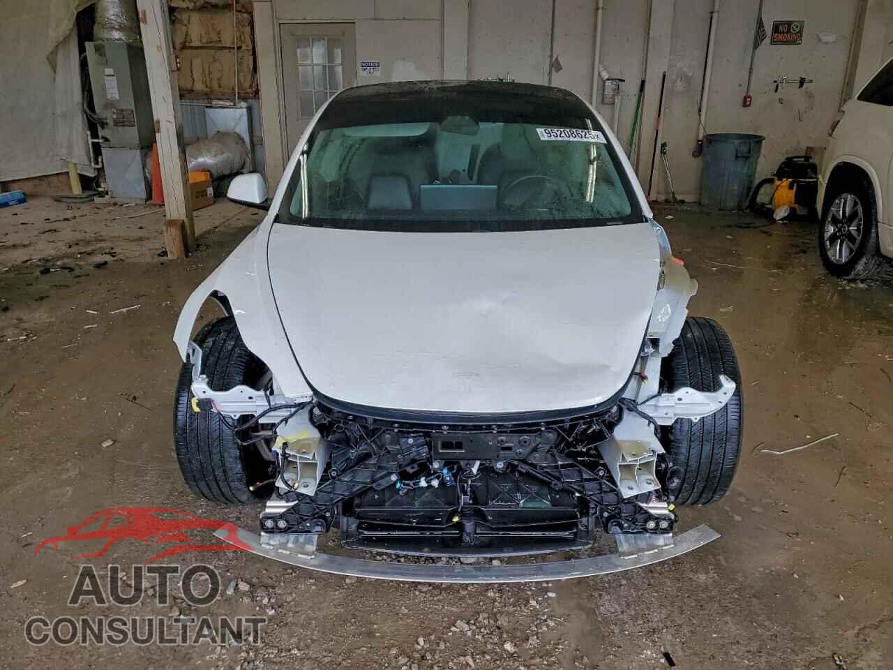 TESLA MODEL 3 2021 - 5YJ3E1EC4MF029547