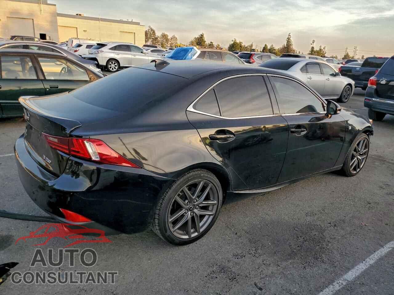 LEXUS IS 2015 - JTHBF1D28F5060661