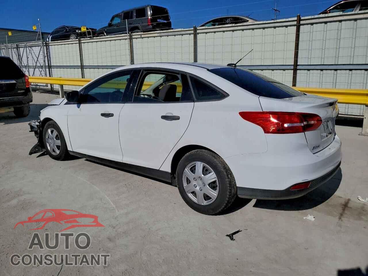 FORD FOCUS 2016 - 1FADP3E25GL264600