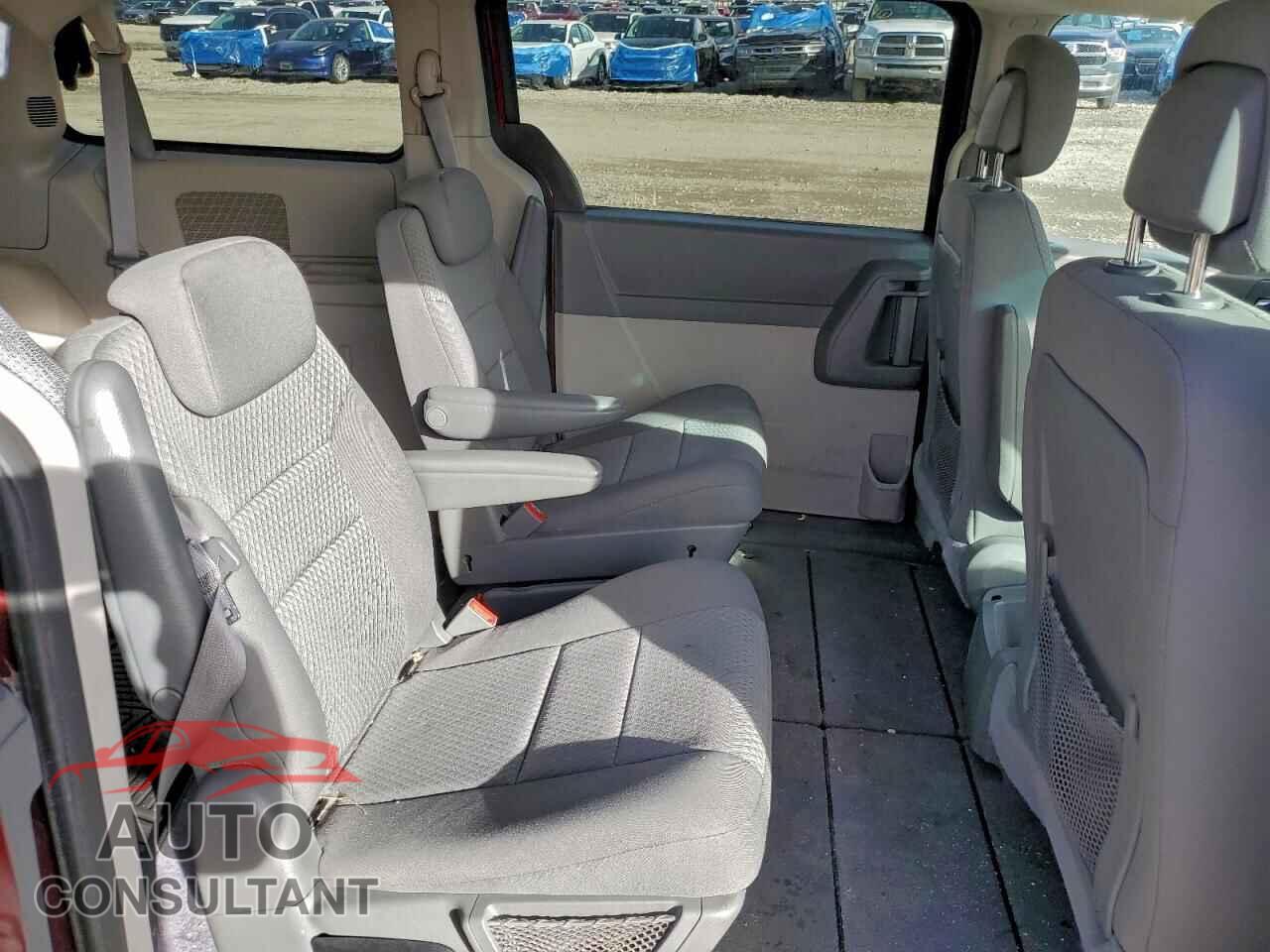DODGE CARAVAN 2010 - 2D4RN4DE8AR365025