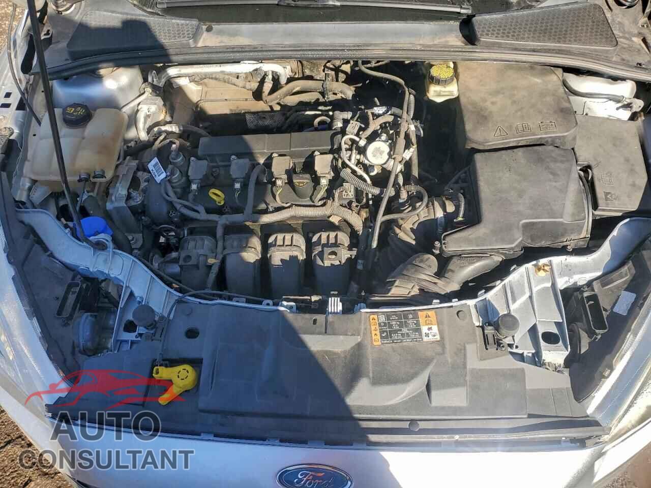FORD FOCUS 2017 - 1FADP3F26HL227930