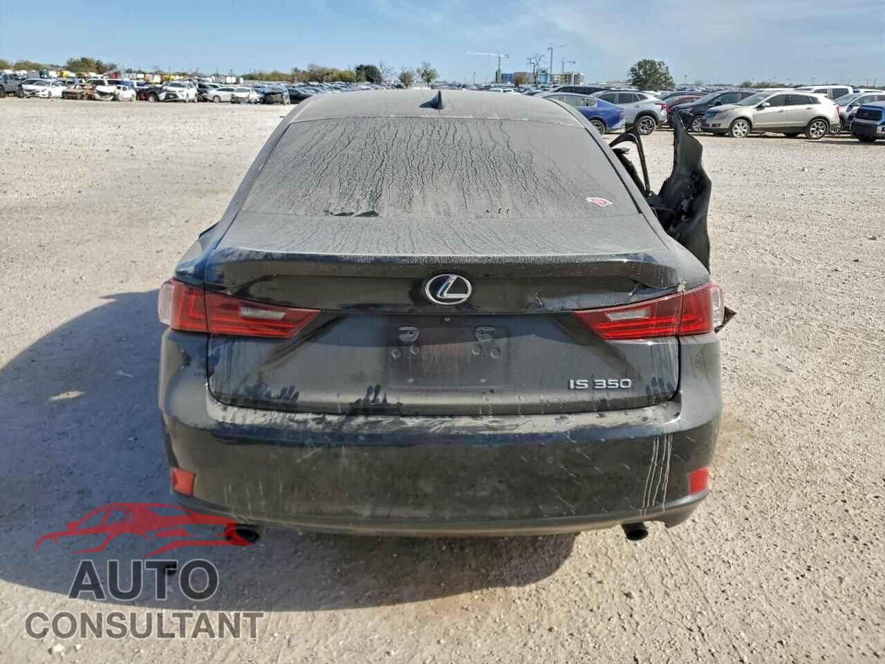 LEXUS IS 2014 - JTHBE1D24E5006243