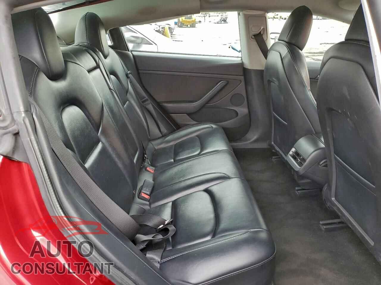 TESLA MODEL 3 2022 - 5YJ3E1EA3NF190052