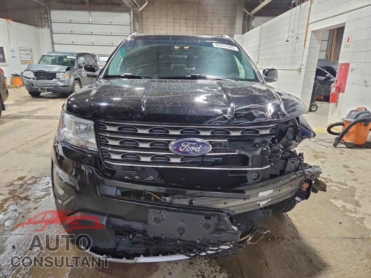 FORD EXPLORER 2017 - 1FM5K8D86HGA22811