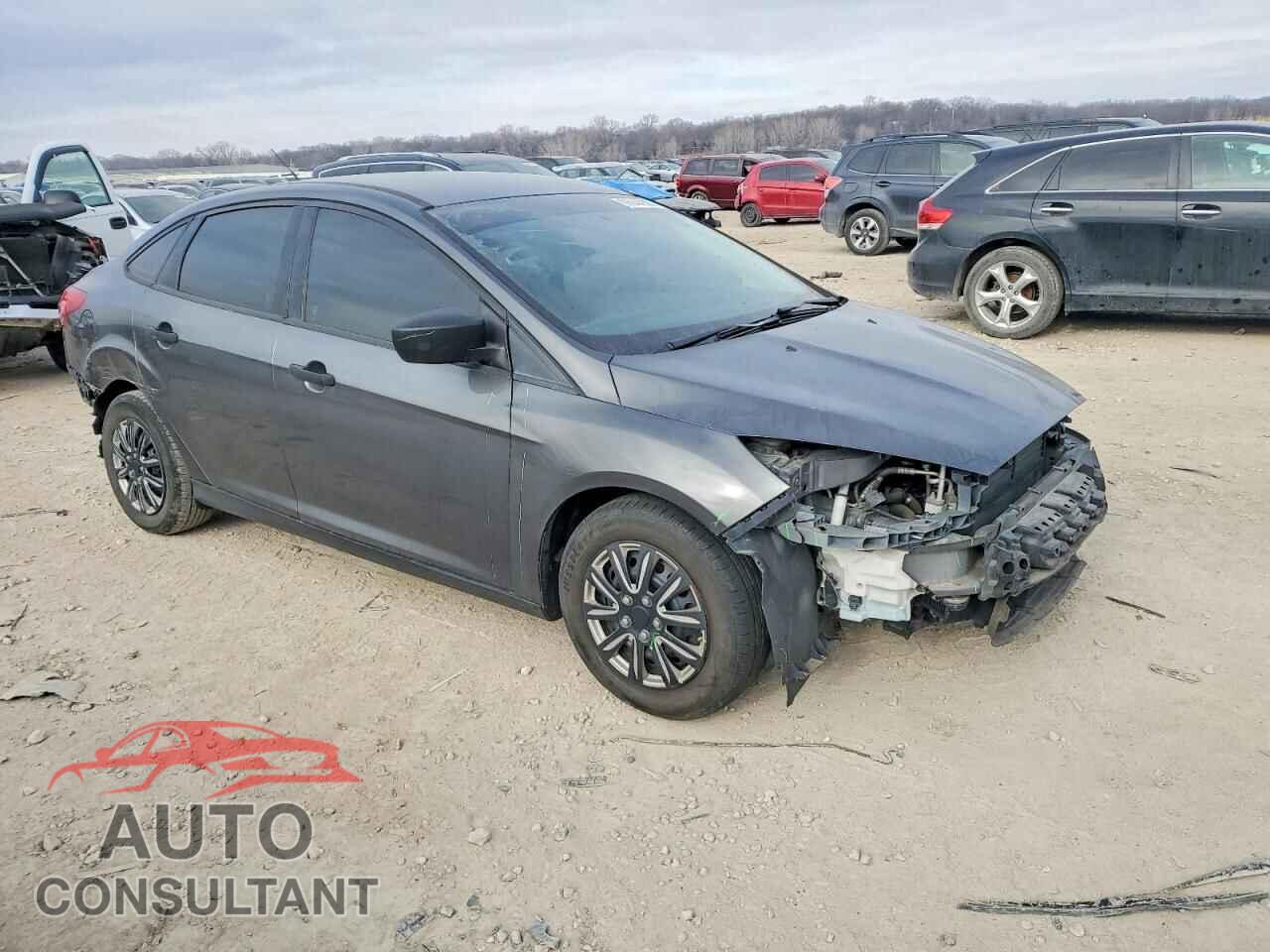 FORD FOCUS 2018 - 1FADP3E21JL259675