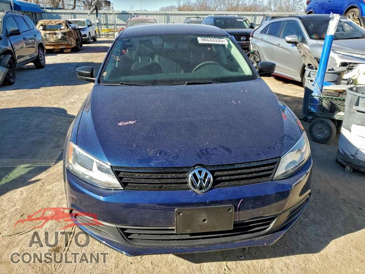 VOLKSWAGEN JETTA 2013 - 3VW2K7AJXDM450421