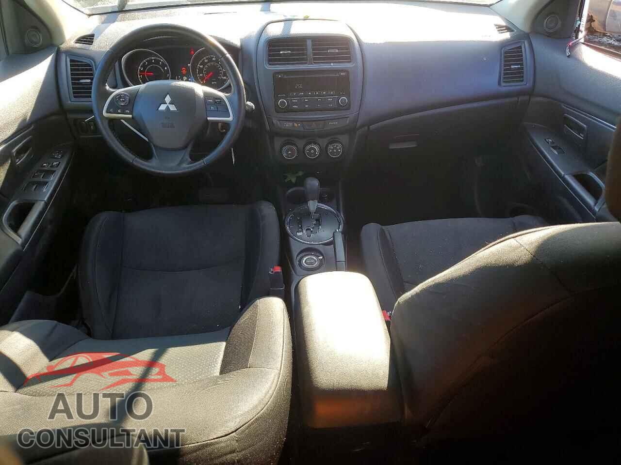 MITSUBISHI OUTLANDER 2015 - 4A4AR3AU2FE012443