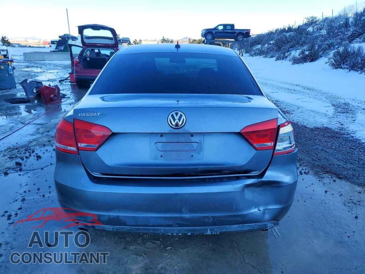 VOLKSWAGEN PASSAT 2012 - 1VWAP7A30CC056716