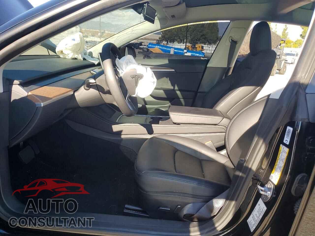 TESLA MODEL 3 2023 - 5YJ3E1EA5PF670371