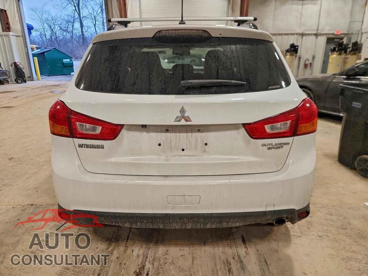 MITSUBISHI OUTLANDER 2014 - 4A4AR4AUXEE014784