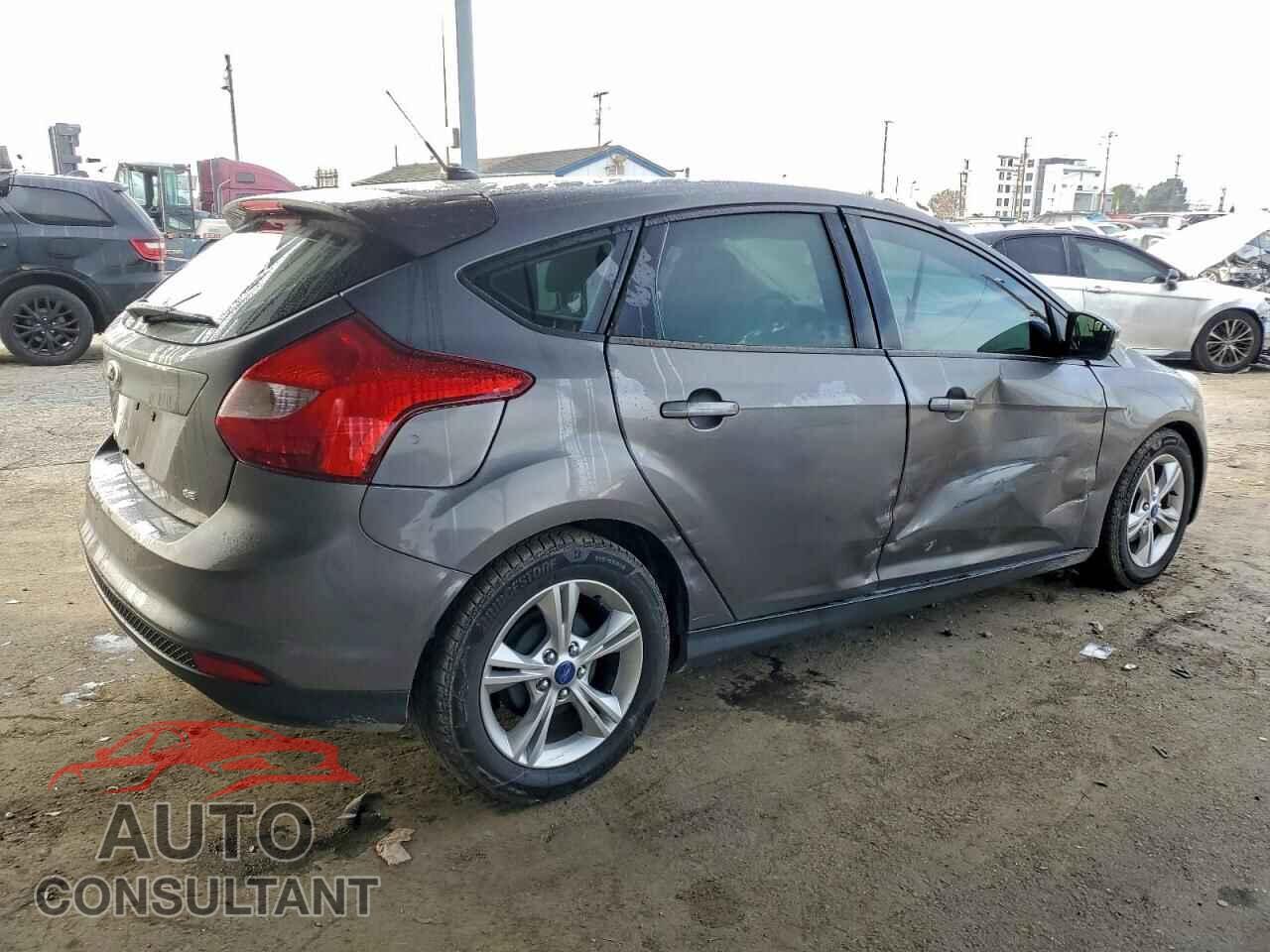 FORD FOCUS 2013 - 1FADP3K28DL145357