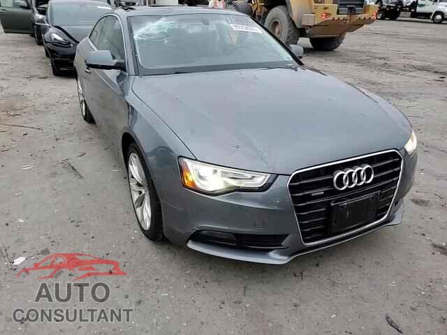 AUDI A5 2013 - WAUCFAFR9DA022986