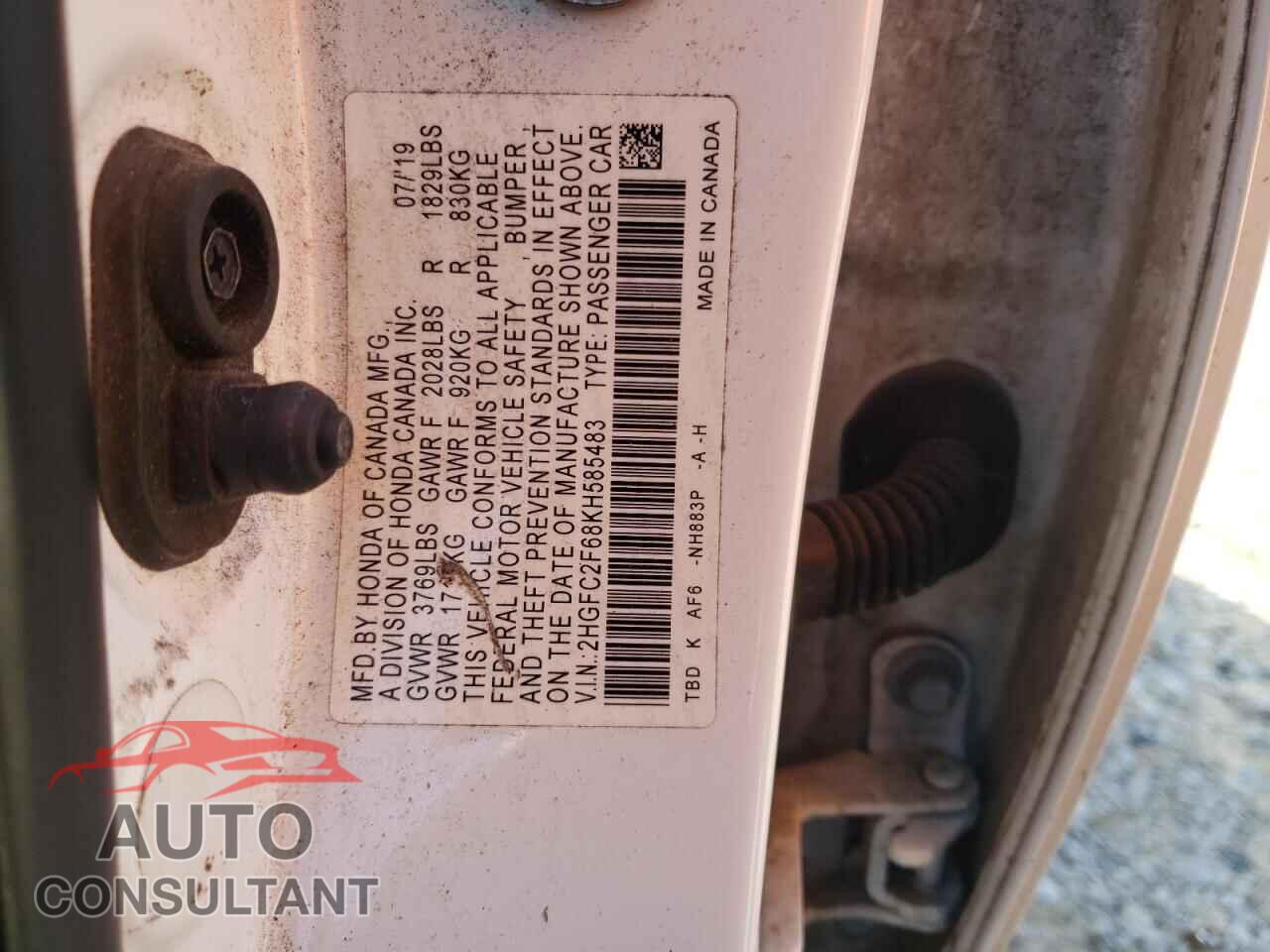 HONDA CIVIC 2019 - 2HGFC2F68KH585483