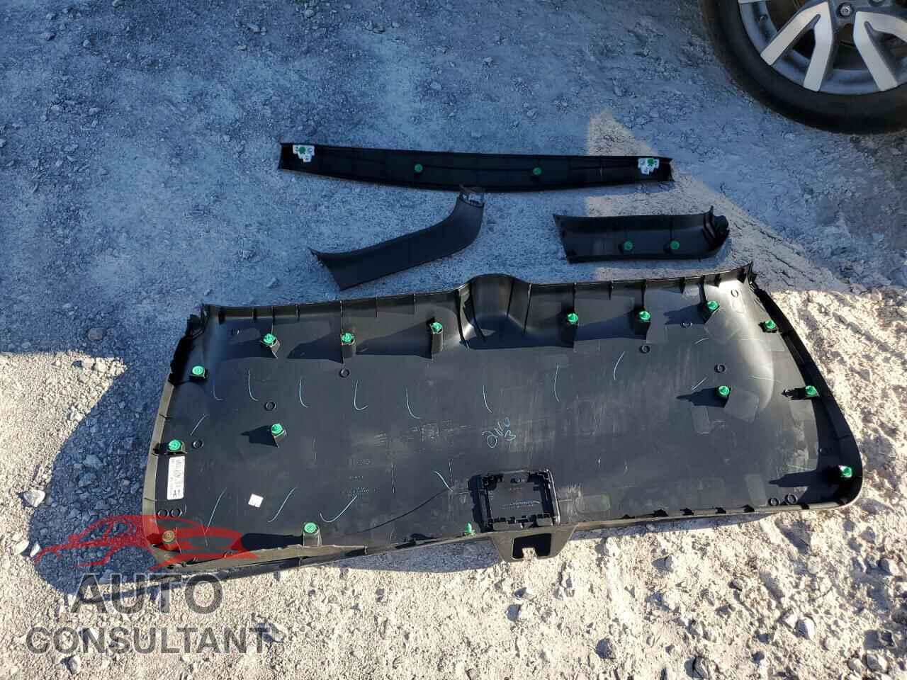 HONDA PILOT 2021 - 5FNYF5H32MB015460