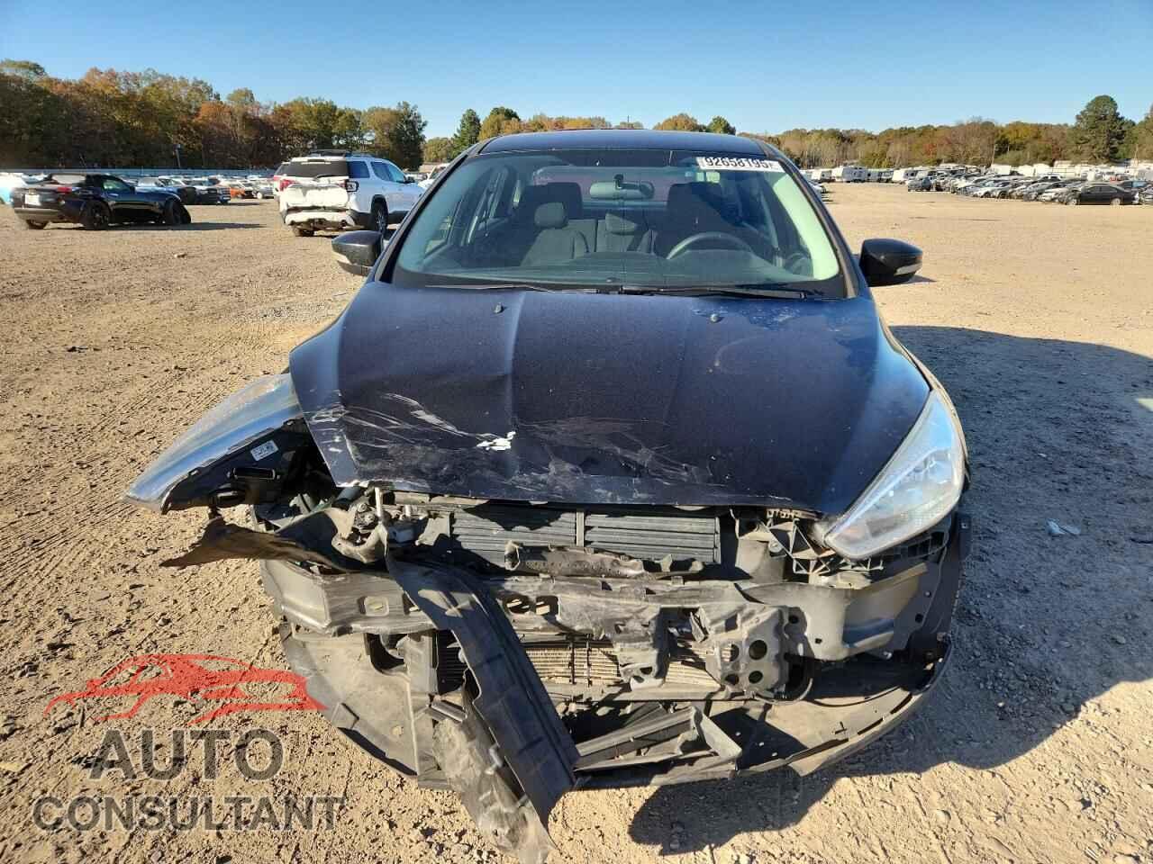 FORD FOCUS 2017 - 1FADP3F28HL345199