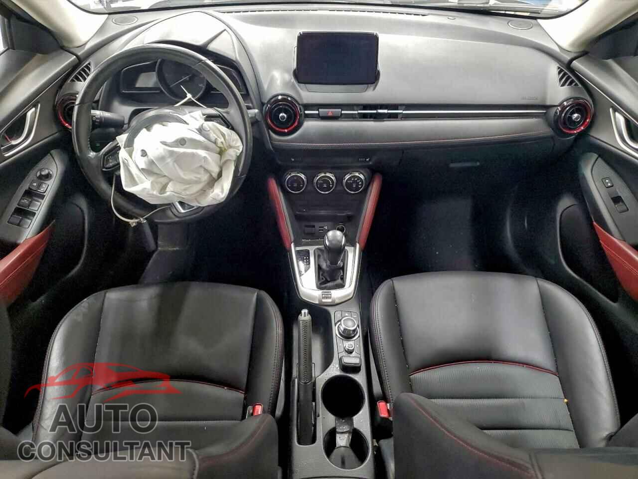 MAZDA CX-3 2018 - JM1DKDC70J0321792