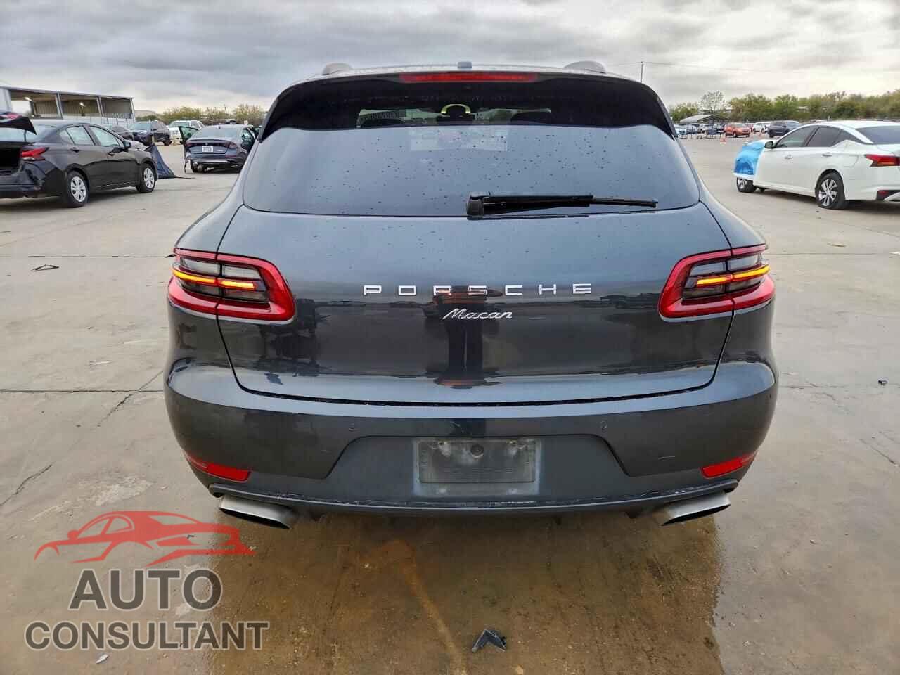PORSCHE MACAN 2018 - WP1AA2A51JLB03062