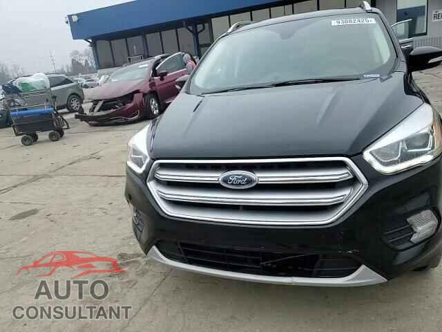 FORD ESCAPE 2017 - 1FMCU9JD0HUC22349
