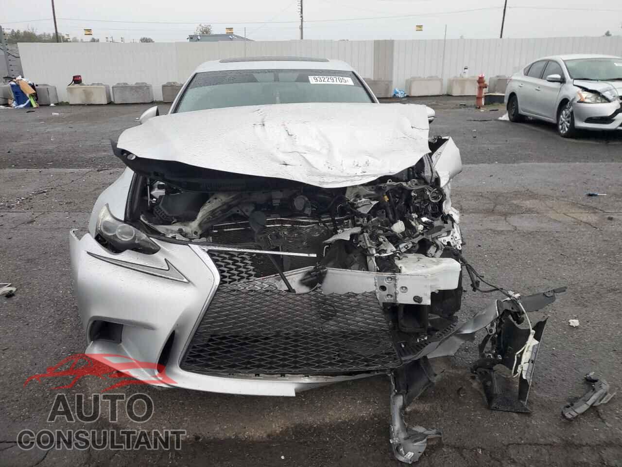 LEXUS IS 2014 - JTHBF1D20E5014143