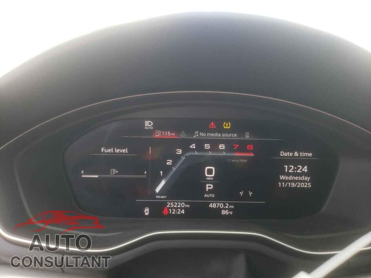 AUDI A5 2024 - WAUFACF57RA071759