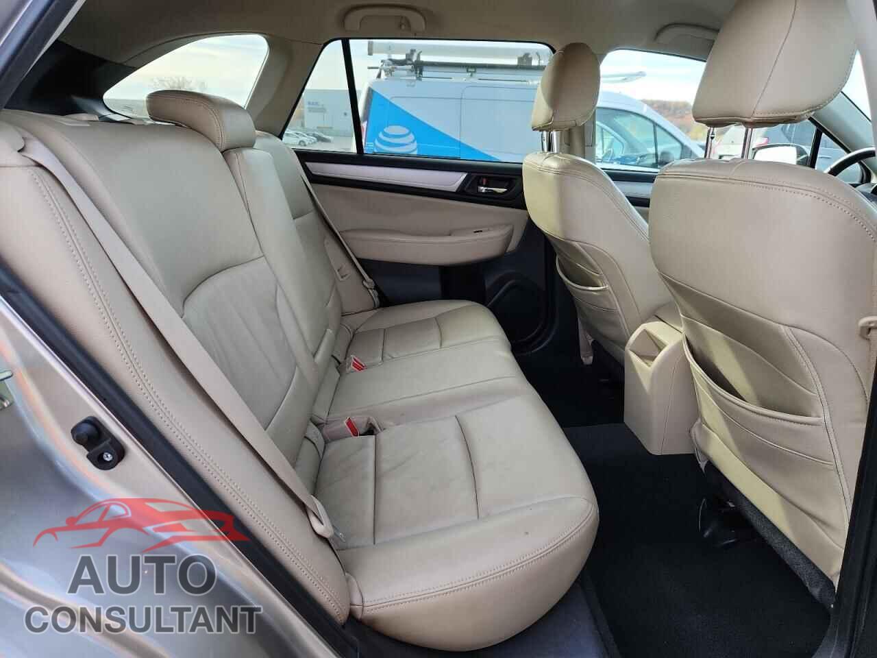 SUBARU OUTBACK 2015 - 4S4BSBCC2F3313557