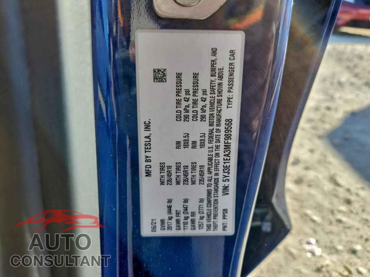 TESLA MODEL 3 2021 - 5YJ3E1EA3MF989568