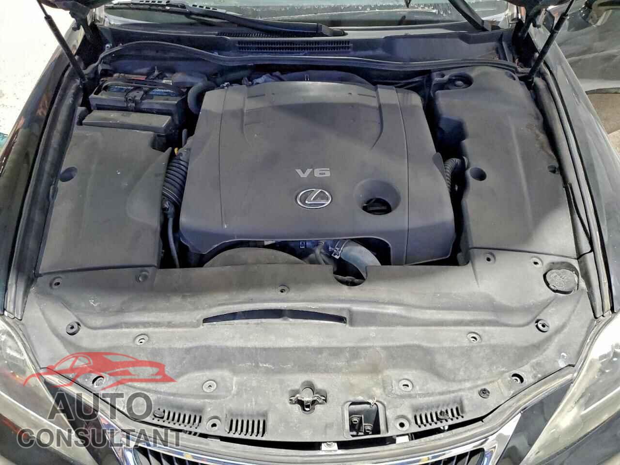LEXUS IS 2012 - JTHBF5C27C5183632