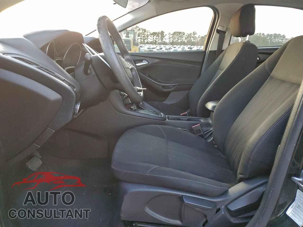 FORD FOCUS 2016 - 1FADP3F2XGL271671