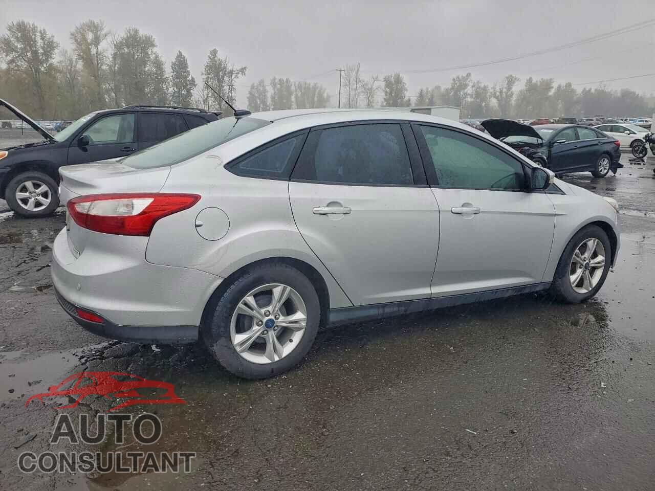 FORD FOCUS 2013 - 1FADP3F20DL107907