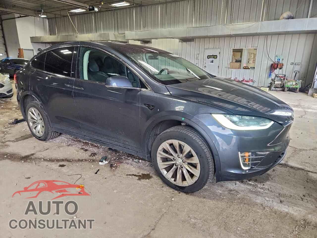 TESLA MODEL X 2016 - 5YJXCBE2XGF019176