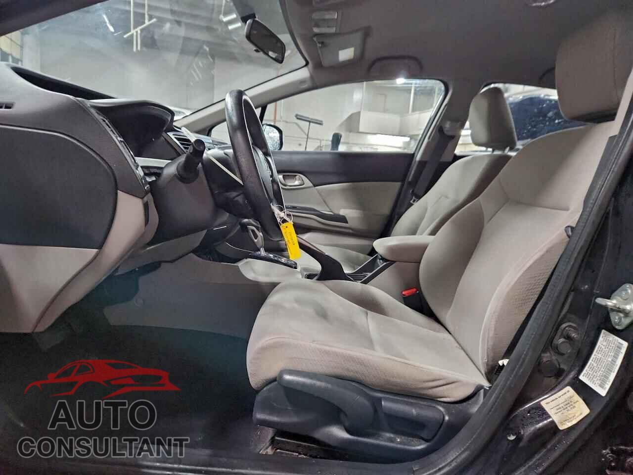 HONDA CIVIC 2013 - 19XFB2F52DE053573