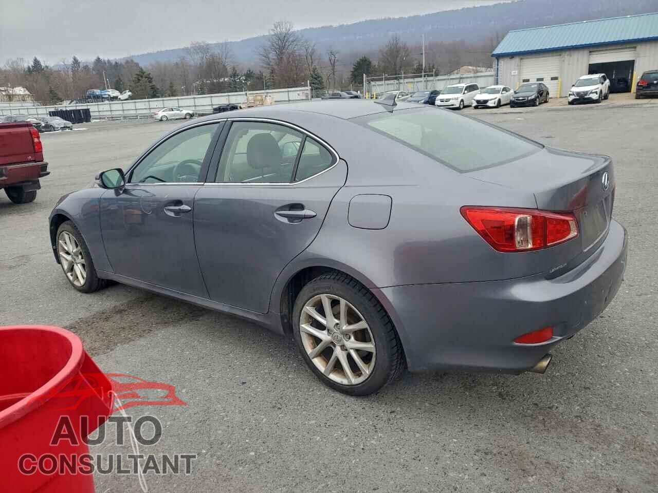LEXUS IS 2012 - JTHCF5C20C5058752